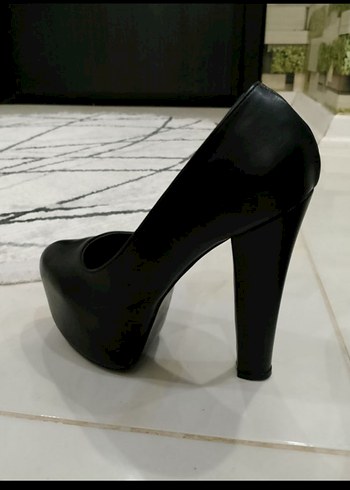 Kadın Siyah Platform Topuklu Stiletto
