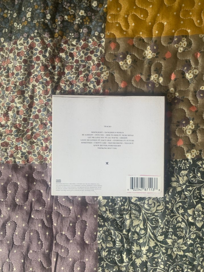 Ariana Grande Dangerous Woman Albümü - Görsel 5