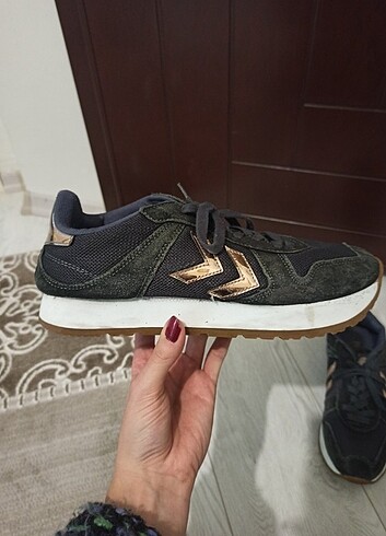 40 Beden Hummel Spor Ayakkabı