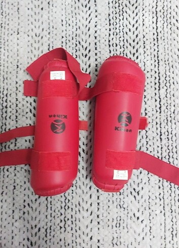 8 Yaş Beden kırmızı Renk Khon karete ayak kaval takımı