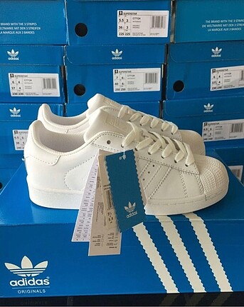 Originals Adidas Superstar