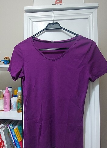 basic tshirt