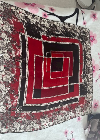 Kırmızı Kadın Eşarp - Görsel 2