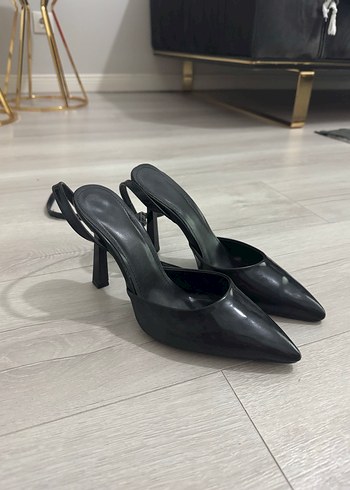 Siyah Rugan Tokalı Stiletto - Görsel 2