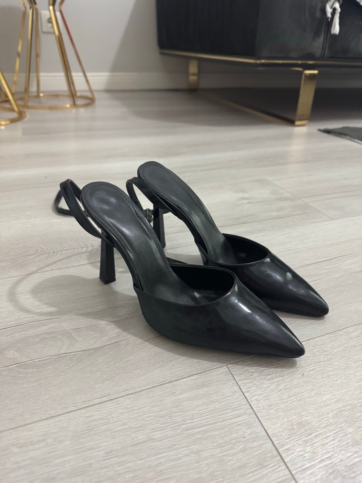 Siyah Rugan Tokalı Stiletto - Görsel 2