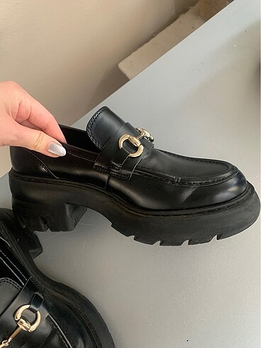 H&M Hm Oxford loafer gold takılı siyah ayakkabı