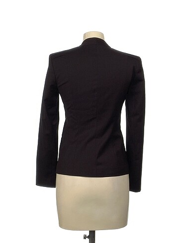 34 Beden Fabrika Blazer %70 İndirimli.