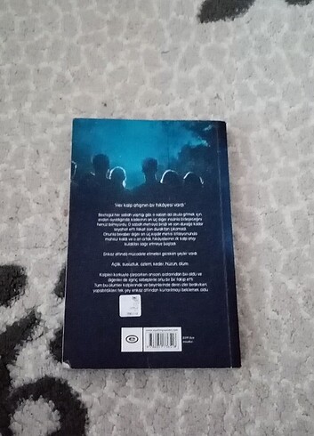  Yere yakın yıldızlara uzak kitap 