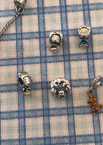 Pandora Zincir Detaylı Bohem Kadın Charm adet 50