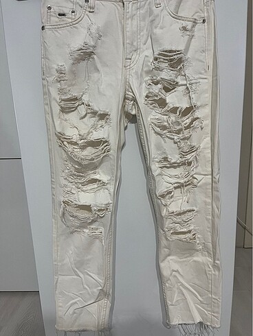 Beyaz Jean pantolon
