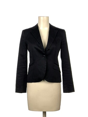 Zara Blazer %70 İndirimli.