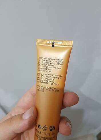 Beden Renk Lieraz Sunnissime Anti-Age Güneş Kremi