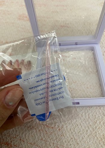 Bej Renkli Parlak Tırnak Süslemeleri - Görsel 3