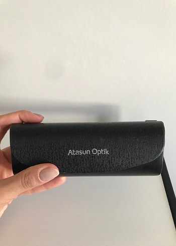  Beden Siyah Minimalist Kadın Güneş Gözlüğü