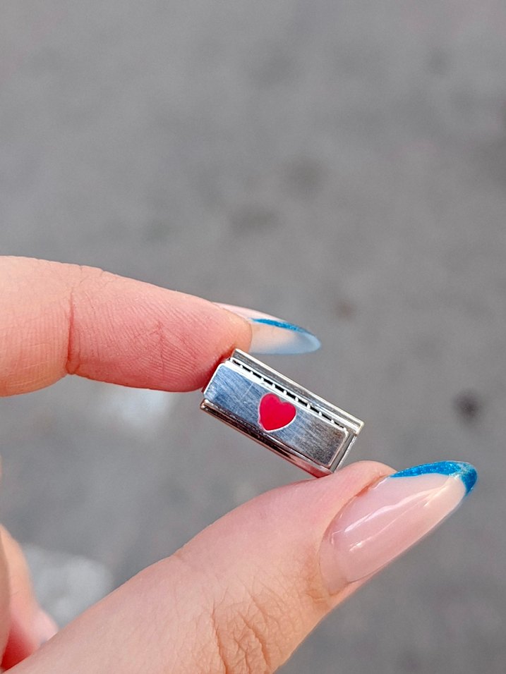 Küçük Kırmızı Kalp Detaylı nomination italyan charm - Görsel 2