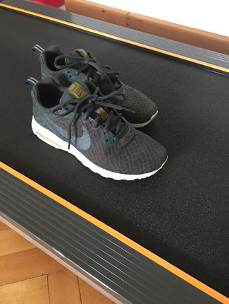 38 Beden Nike Air Max Motion Lw Haki 38 numara Kadın Ayakkabı