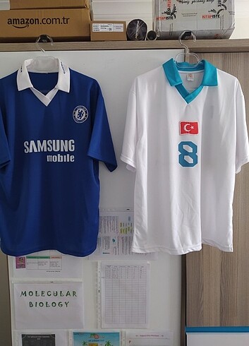 lampard ve Nihat iki adet forma
