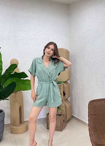 m Beden siyah Renk Yazlık kruvaze yaka tulumlar