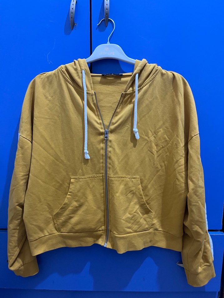 Sarı Kapüşonlu Fermuarlı Kadın Hırka - Görsel 4