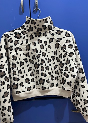 Leopar Desenli Sweatshirt - Görsel 3