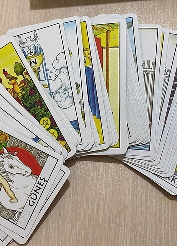 Tarot destesi