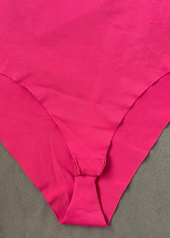 Pembe Body - Görsel 2