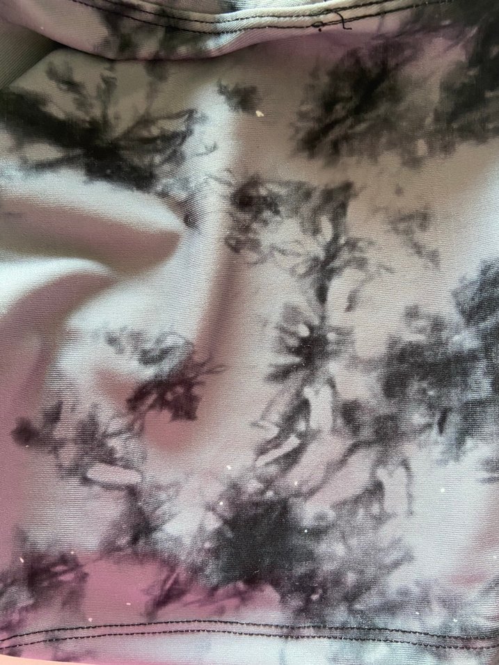 Kadın Gri Batik Desenli Yüksek Bel Büzgülü Şort - Görsel 3