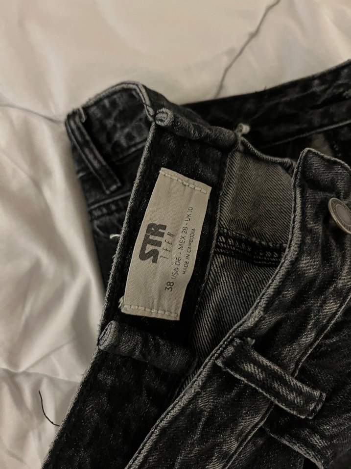 Stradivarius Kadın Siyah Denim Kot Pantolon - Görsel 2