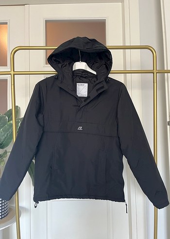 s Beden Pull and bear kanguru mont