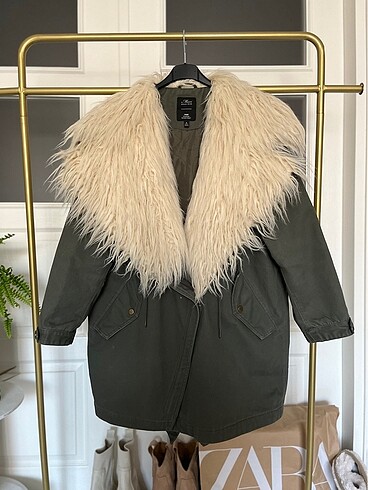 s Beden beyaz Renk Kürklü Oversize kaban