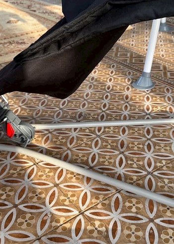 Siyah Bebek ana kucağı - Görsel 4