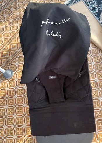 Siyah Bebek ana kucağı - Görsel 3