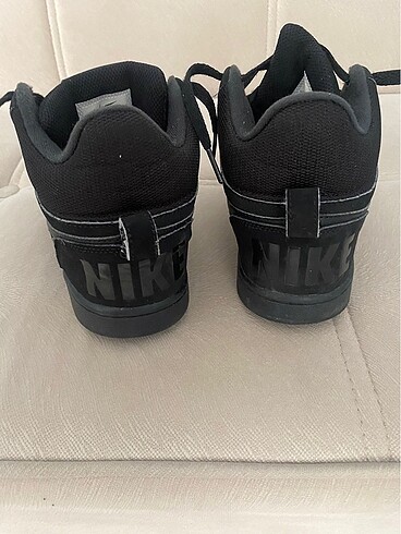 Spor ayakkabı nike