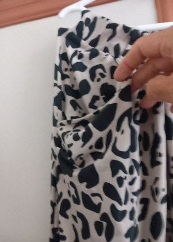 LC Waikiki Kadın Leopar Desenli sentetik Pantolon
