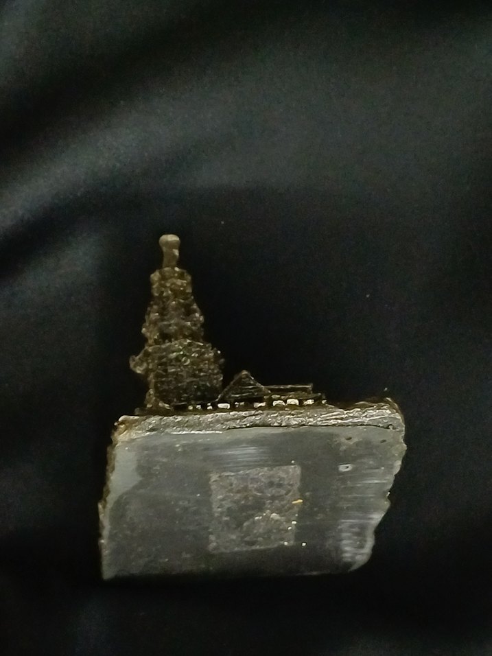 Altın Renkli İstanbul Figür kız kulesi - Görsel 3