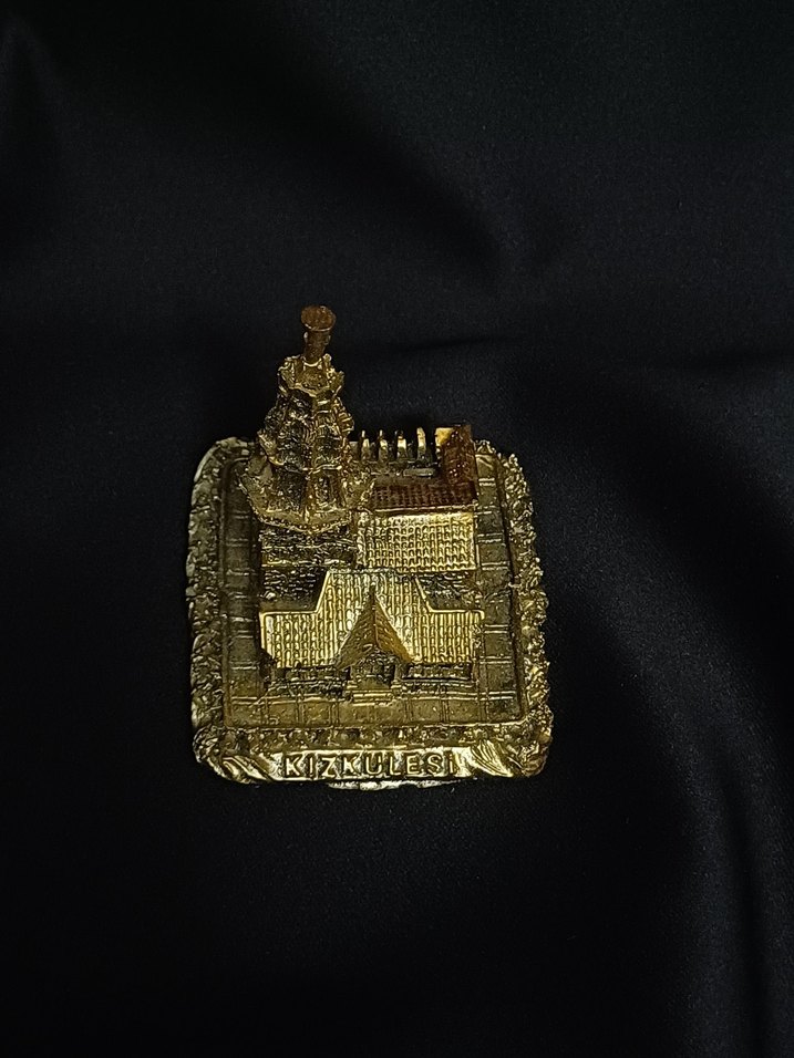 Altın Renkli İstanbul Figür kız kulesi - Görsel 2