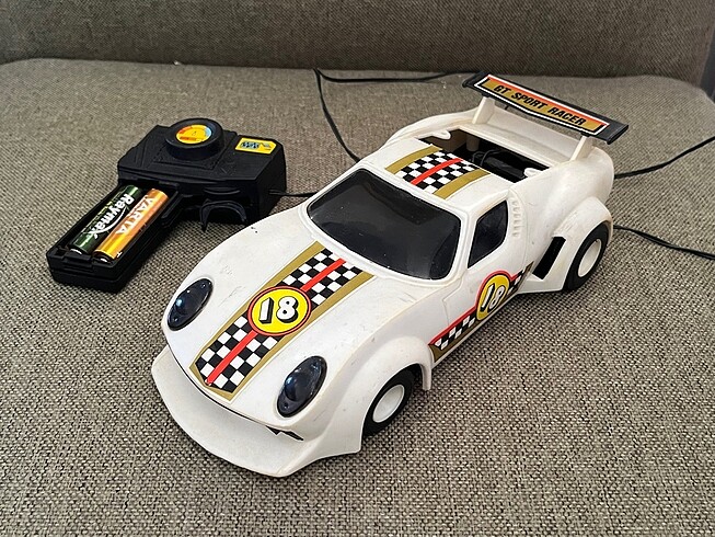 Vintage Kablolu Kumandalı Porsche