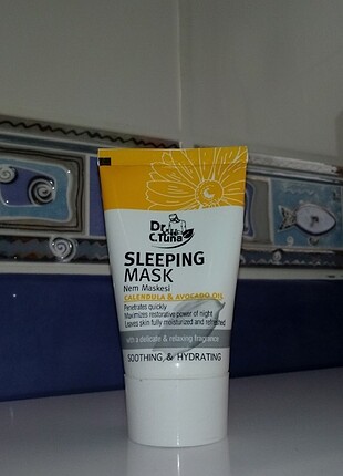 Farmasi sleeping mask