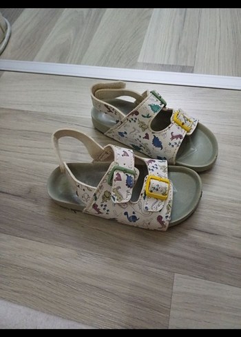 Diğer Çocuk Çok Renkli Yılan Desenli Toka Sandalet