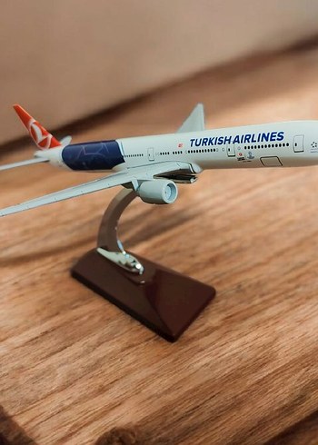 Beden THY B-777 ŞAMPİYONLAR LİGİ TEMALI METAL UÇAK