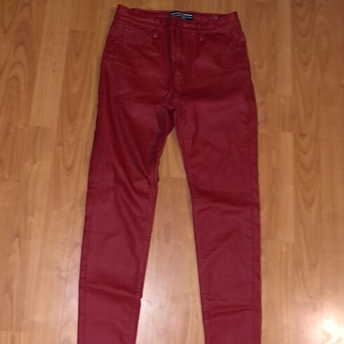 38 Beden kırmızı Renk Kırmızı mumlu pantolon