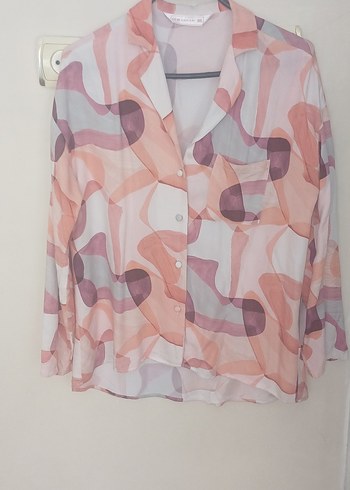 LC Waikiki Düğmeli Pastel Renkli Uzun Kollu Gömlek