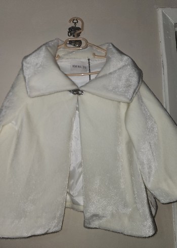 Beyaz Kürklü bolero - Görsel 2