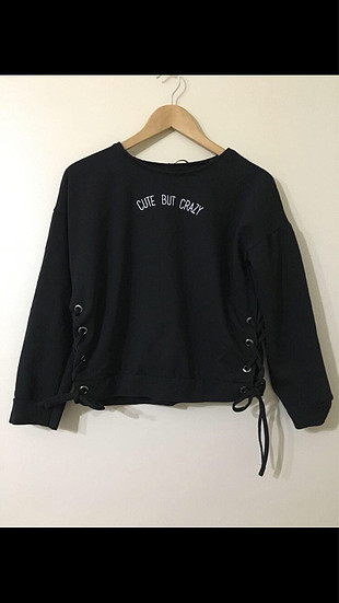 Yandan bağcıklı sweatshirt