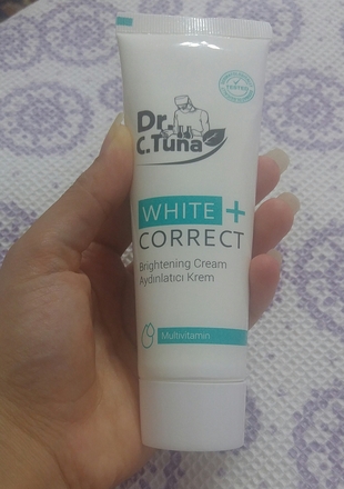 farmasi white correct yuz beyazlatma icin aydinlatici krem