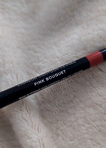 Avon Pembe Dudak Kalemi