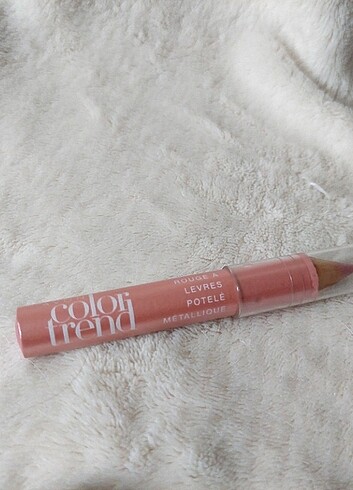 Avon True Colour Lipstick 