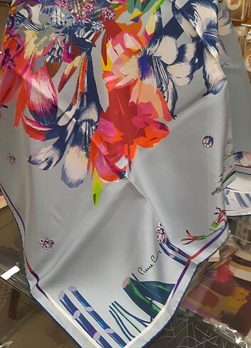Pierre cardin 