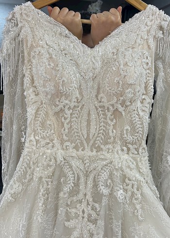 Uzun Kollu V Yaka Beyaz A kesim Gelinlik - Görsel 7