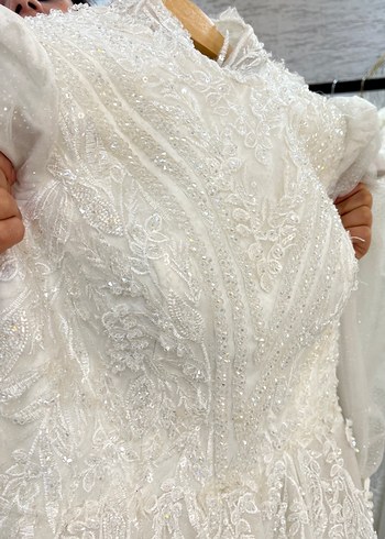 Yüksek Yakalı tesettür Gelinlik - Görsel 10